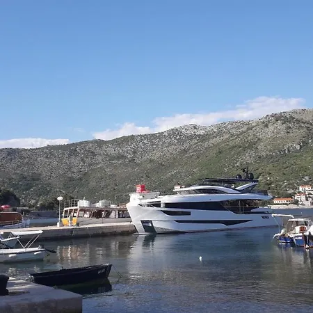 Lägenhet The Beautiful Position In Veliki Zaton (Dubrovnik-Neretva)