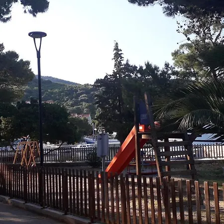 게스트하우스 The Beautiful Position In Zaton Veliki