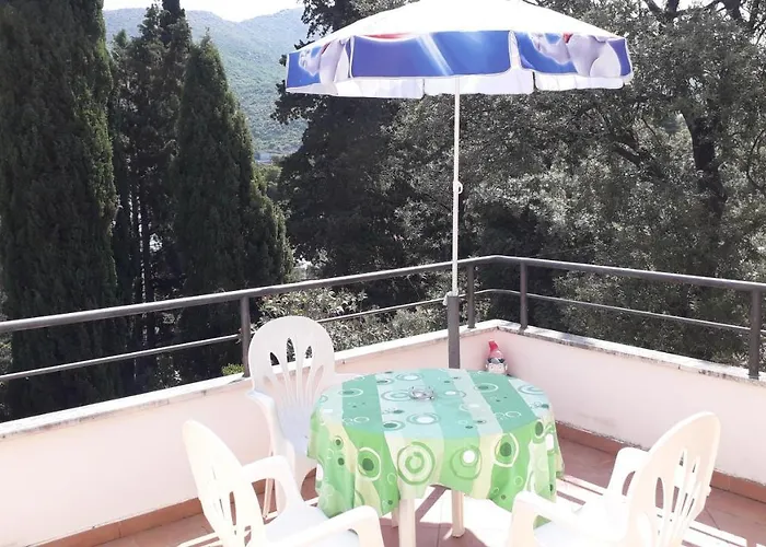 The Beautiful Position In Veliki شقة *