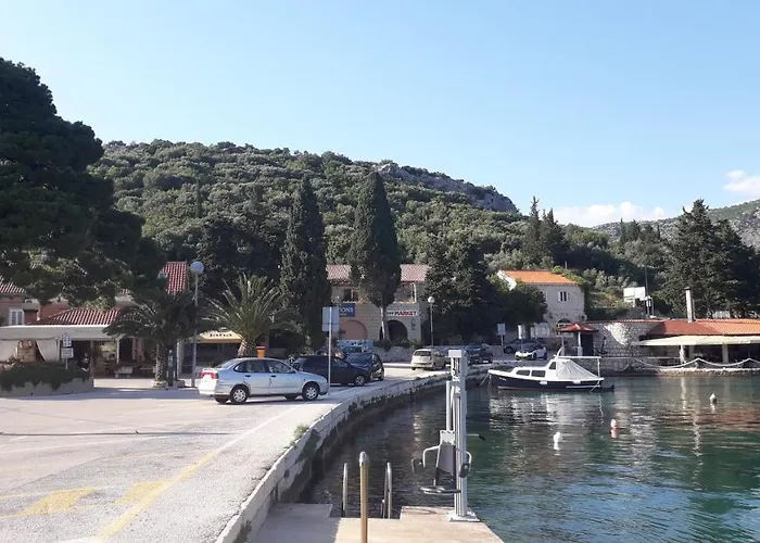 The Beautiful Position In Veliki شقة *